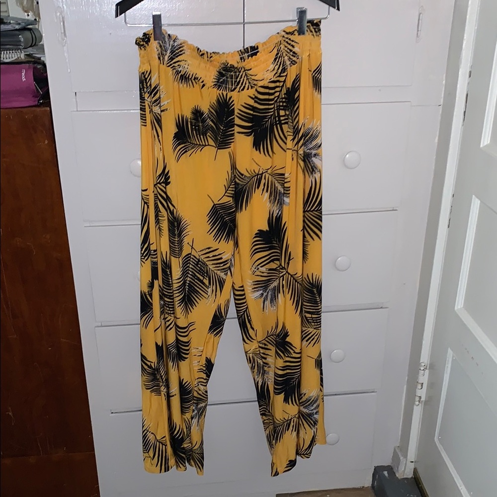Womens Yellow and Black Leaf Print Pants elastic waist